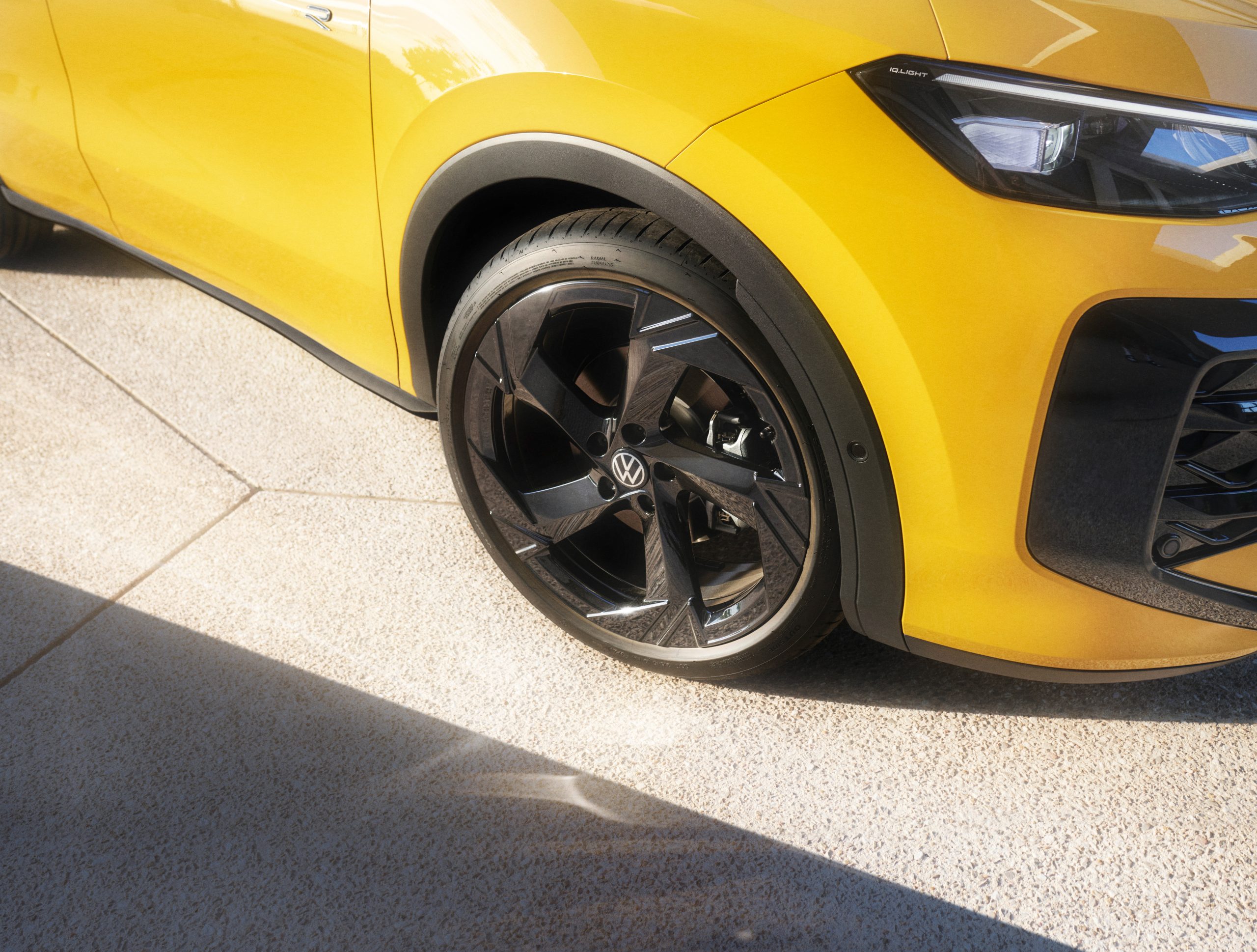 VW_T_ROC_TC_1293_Rim_R_LINE